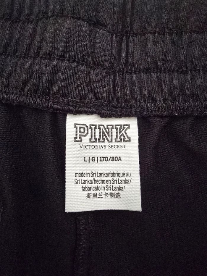 Short neuf 🍒Victoria secret🍒modèle Pink Taille L/40 - photo numéro 5