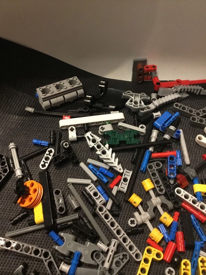 Lego Technic lot vrac engrenages clips fixations barres briques pièces détachées - photo numéro 6