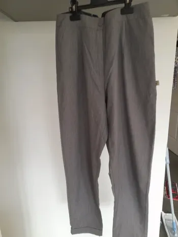 Pantalon léger taille 40 lolo espeleta