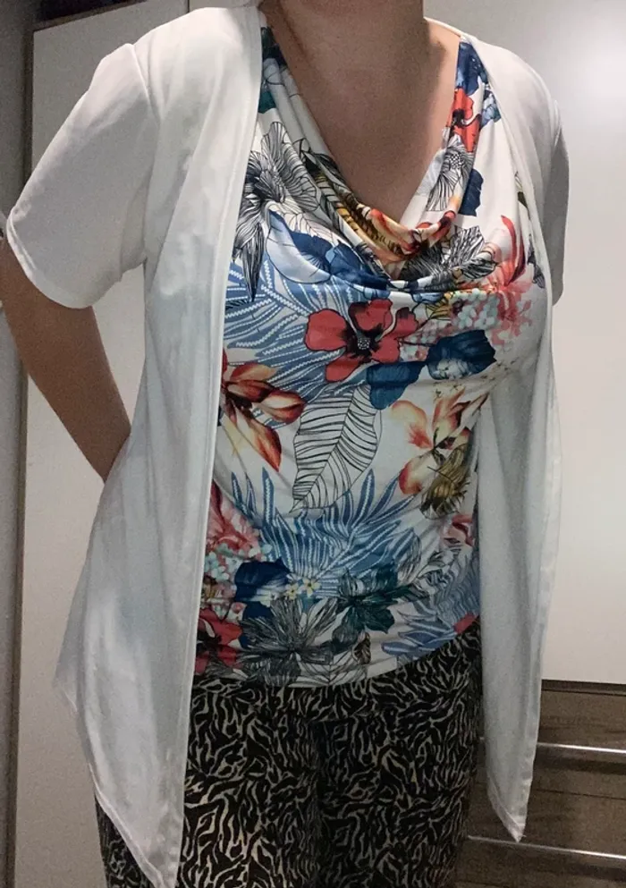 T-shirt femme fleuri