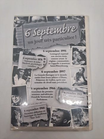 Carte postale avec son enveloppe.
11,5x17cm.
Neuve 6 septembre