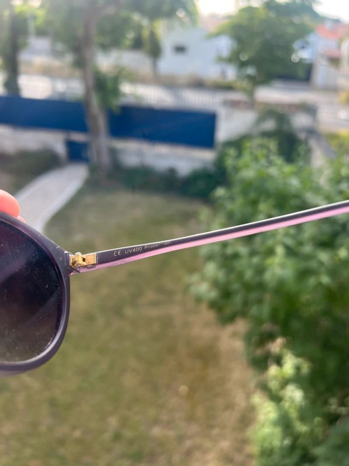 paire de lunette de soleil SL - photo numéro 4