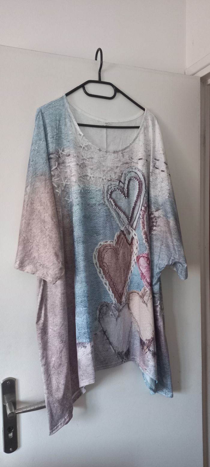 Tunique motifs cœurs