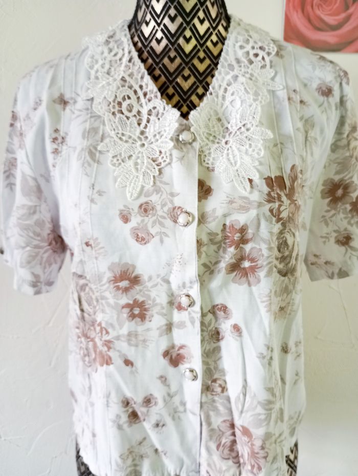 🌸 chemisier vintage avec col en dentelle, taille 40-42 - photo numéro 2