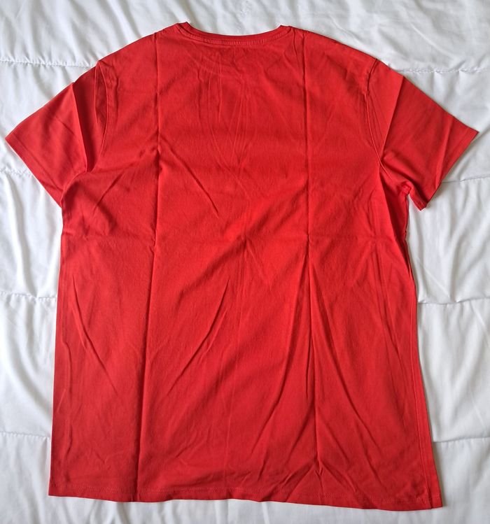 T shirt rouge et blanc Taille L - photo numéro 2