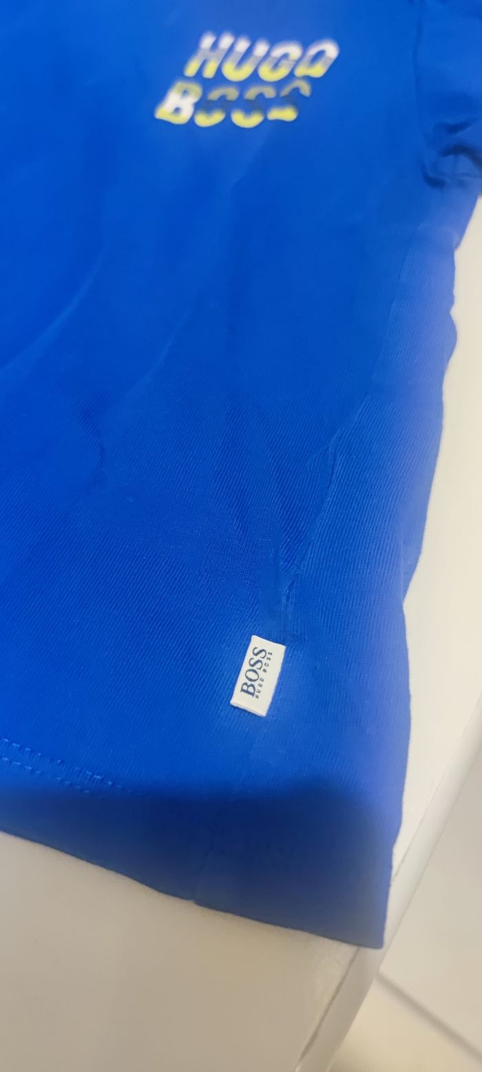 T shirt Hugo Boss 12 18 mois - photo numéro 3
