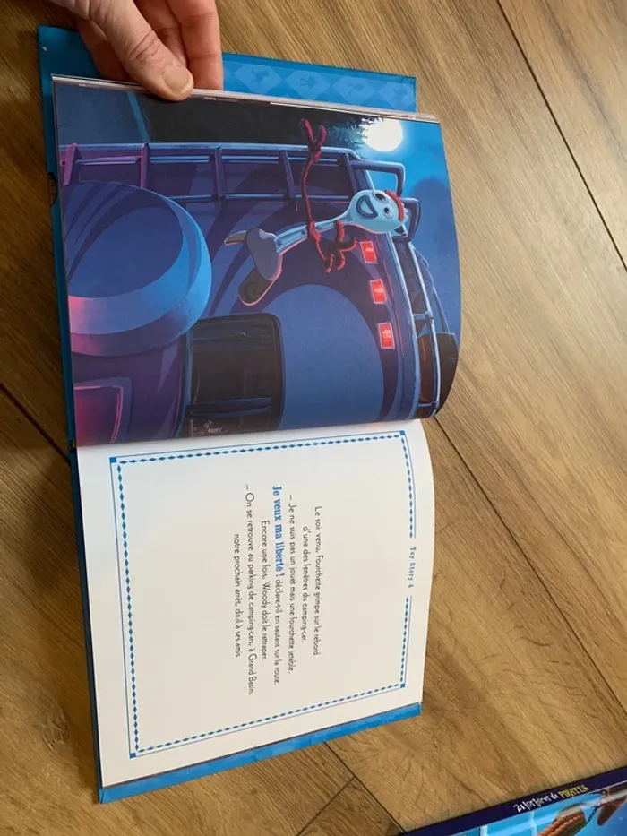 Livre toy story 4 - photo numéro 5