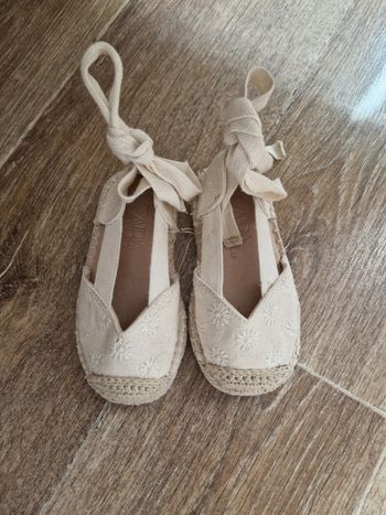 Sandale a lacet petite fille