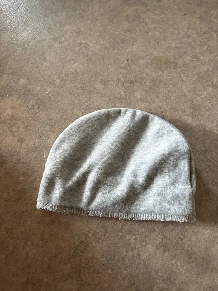 bonnet 3-6 mois - photo numéro 2