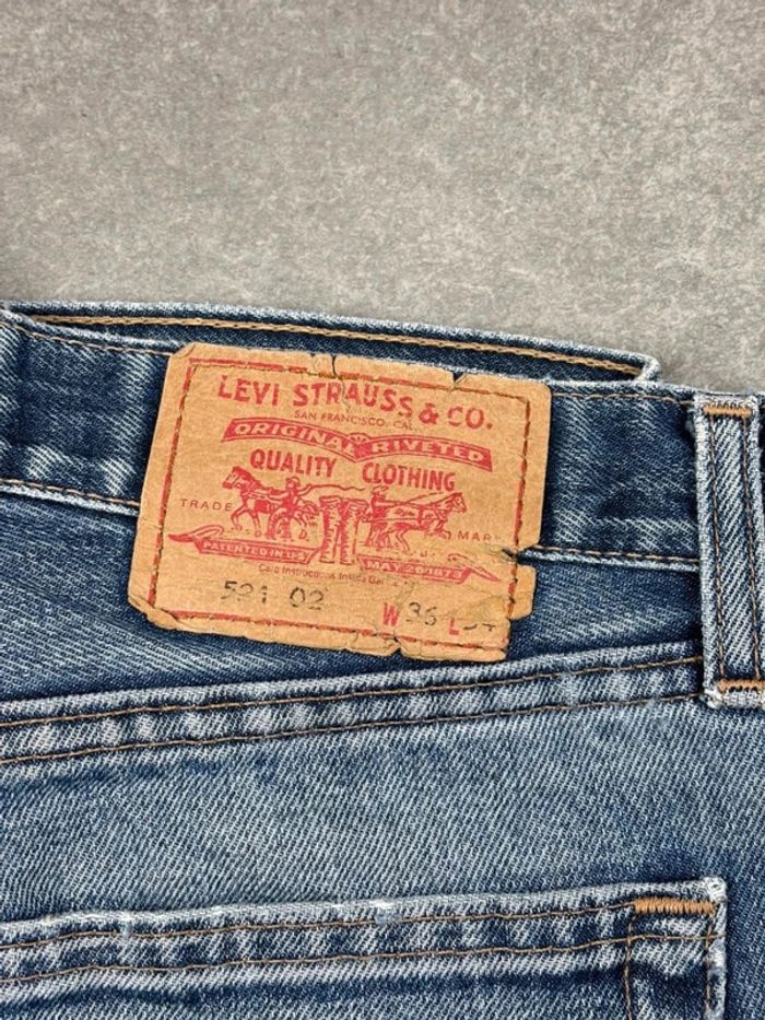 Jean pantalon coupe droite 521 02 levis bleu W36 L34 - photo numéro 3