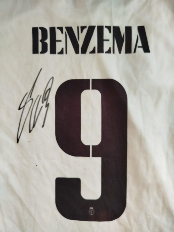 Maillot signé Karim Benzema - photo numéro 2