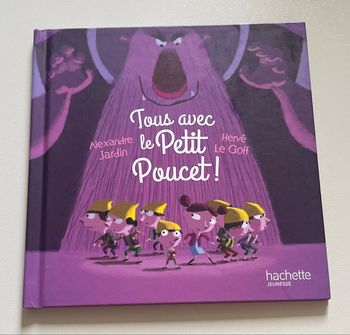 Tous avec le Petit Poucet Hachette Jeunesse