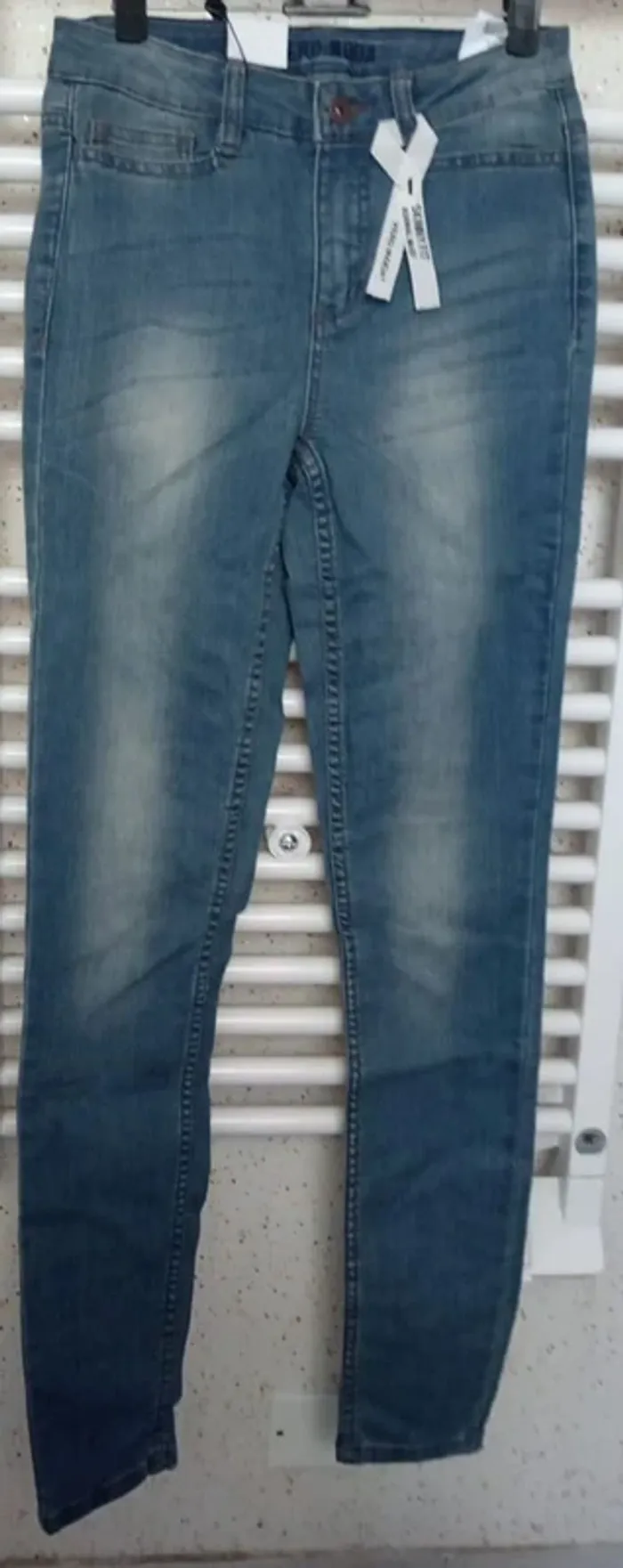 Jeans Skinny Fit Vero Moda Taille W 27 / L 32 - photo numéro 2
