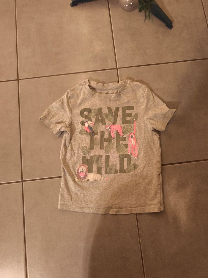 Tee shirt c&a - photo numéro 2