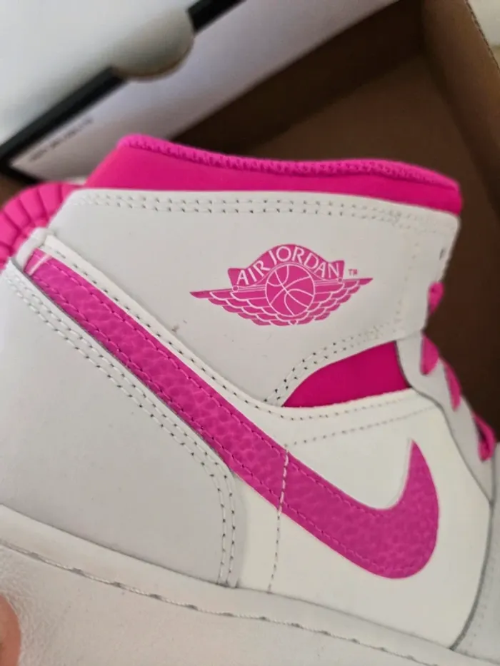 Nike air Jordan 1 mid taille 40 neuves blanc rose fuchsia - photo numéro 8
