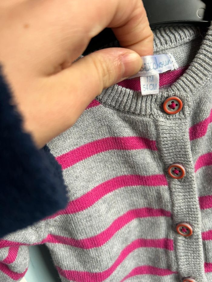 Gilet gris à rayures fushia, 1 mois, kitchoun - photo numéro 2