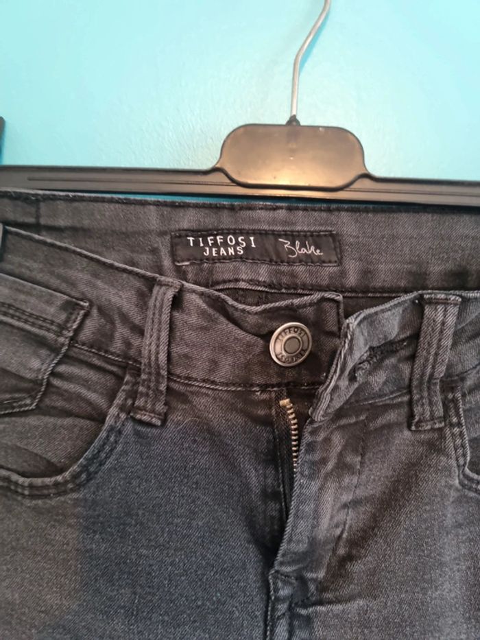 Jean slim noir - photo numéro 2