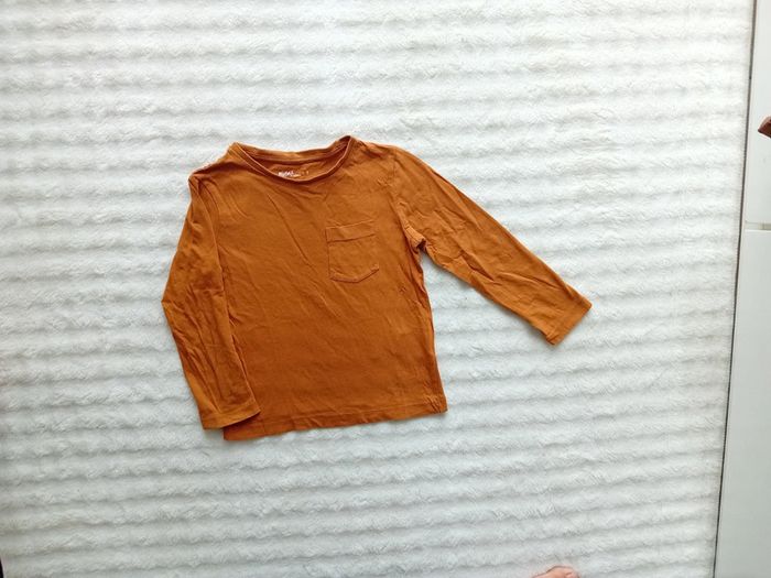 Tshirt à manches longues 4ans 🍂🤎