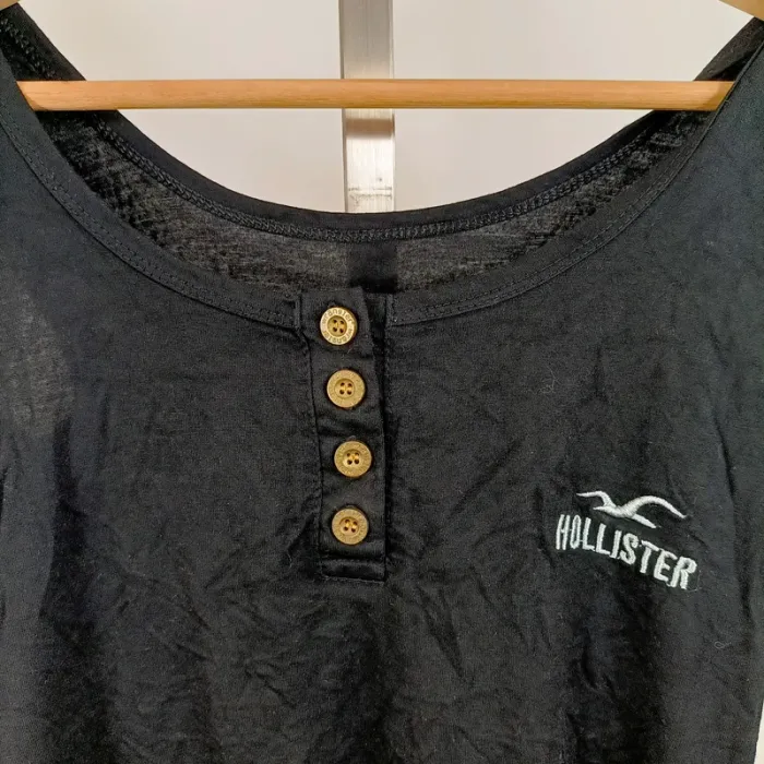 Débardeur noir à boutons – Hollister – Taille XS A710 - photo numéro 2