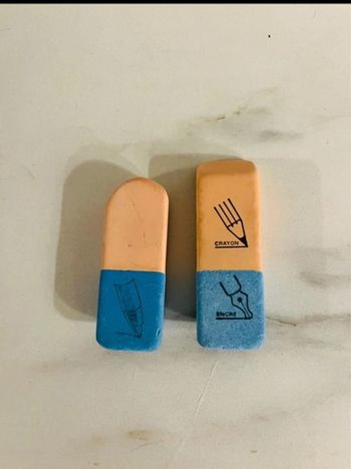 Gomme encre et crayon Vintage