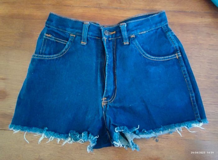 Short court jean's Taille 42