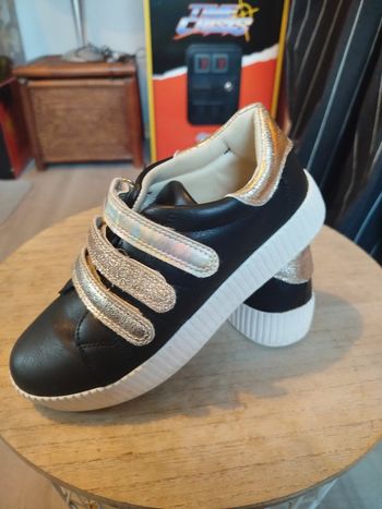 Chaussure fille T35