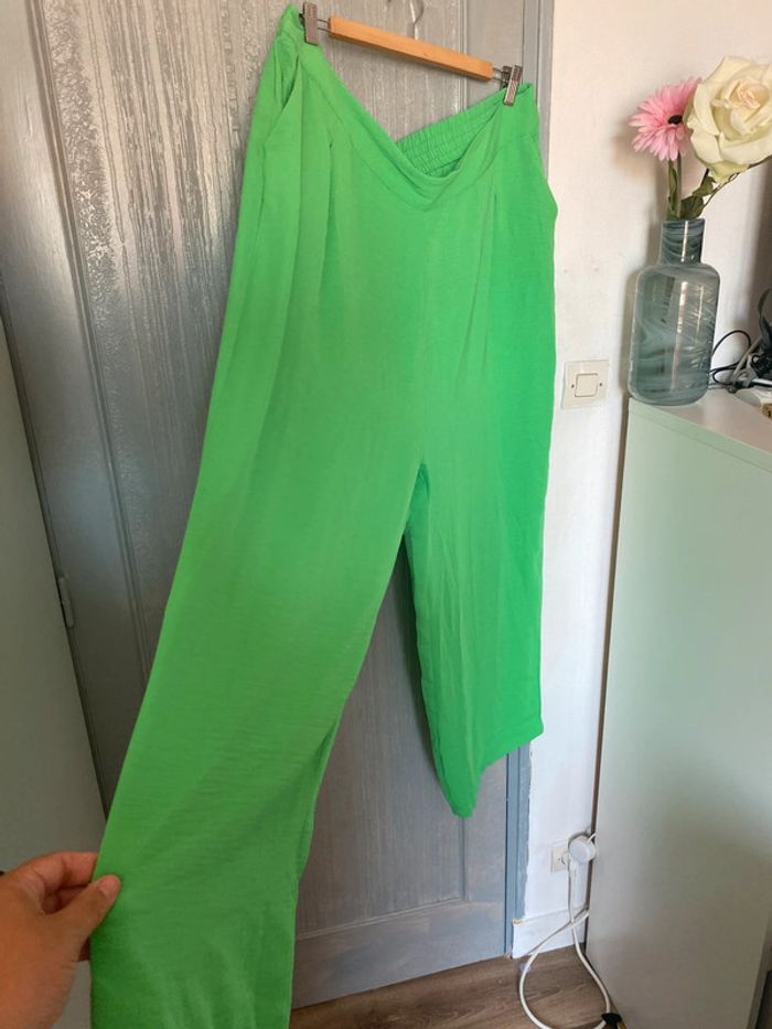 Pantalon vert - photo numéro 2