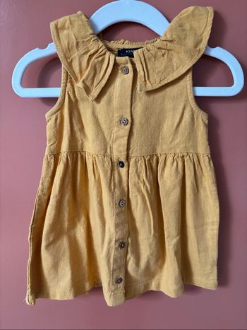 Robe moutarde