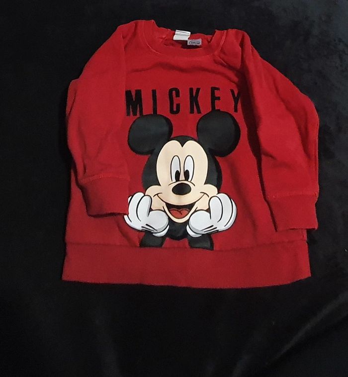Pull Mickey 12mois