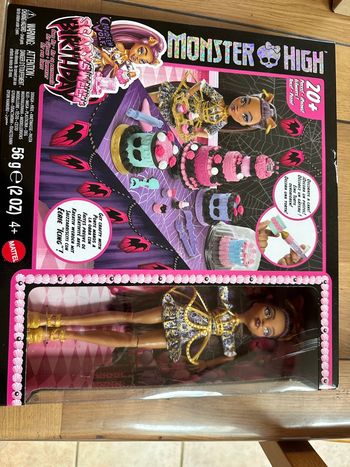 Coffret poupée Monster High pâtissière Neuf