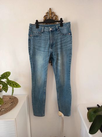 Ultra high ankle jegging