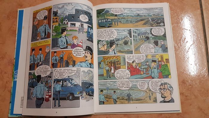 Livre BD "Contre Enquête" aux Editions Fleurus - photo numéro 3