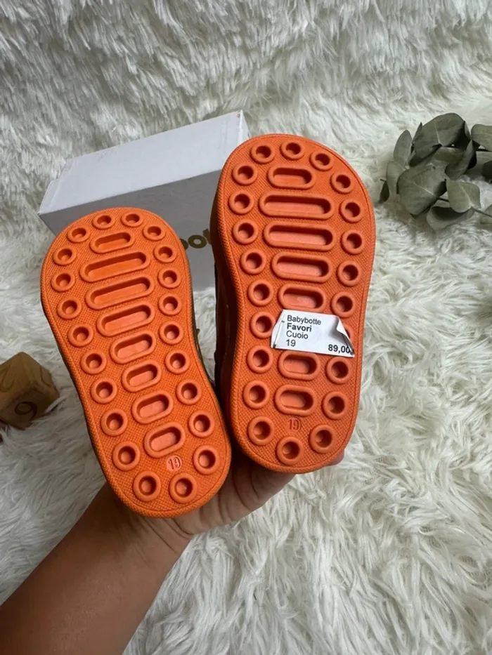 Paire de chaussures Babybotte taille 19 - photo numéro 6