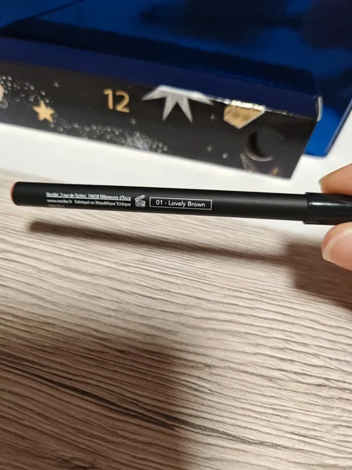 Crayon contour des lèvres - photo numéro 3
