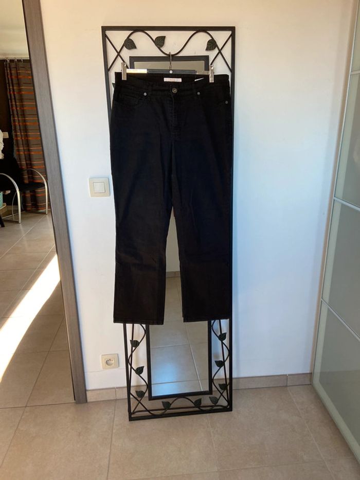Pantalon MAC noir 42-44 - photo numéro 2