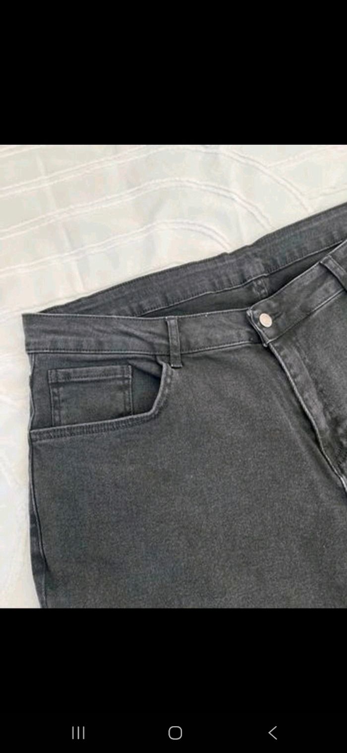 Jean noir taille haute - photo numéro 4