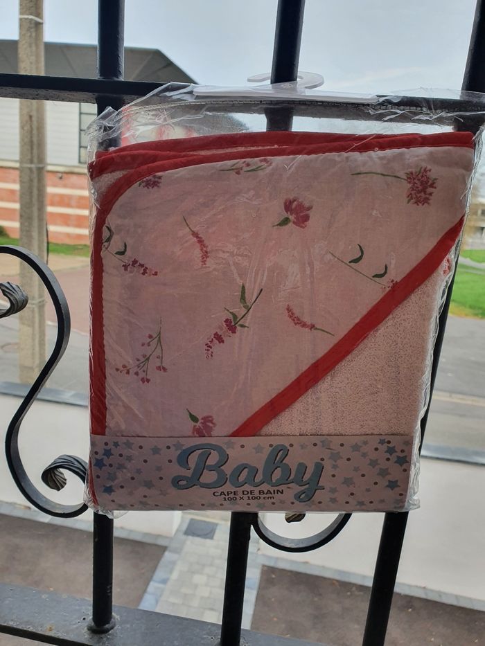 Cape de bain - photo numéro 4