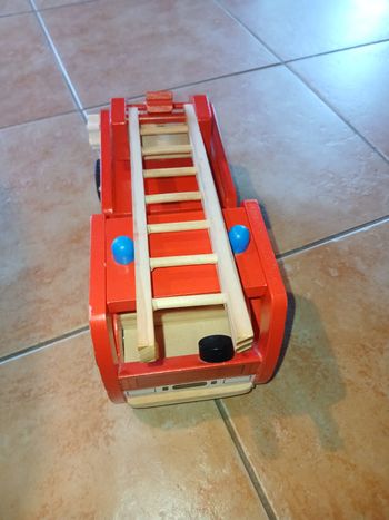 Camion de pompiers en bois 🚒👨‍🚒