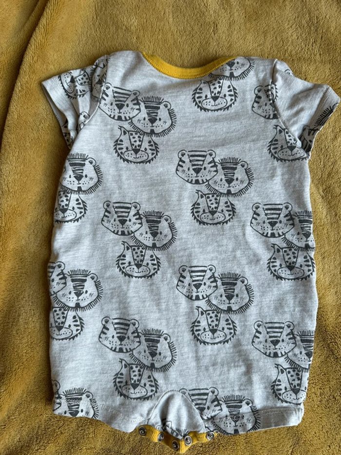 Combinaison short du pareil au même 3 mois - photo numéro 4