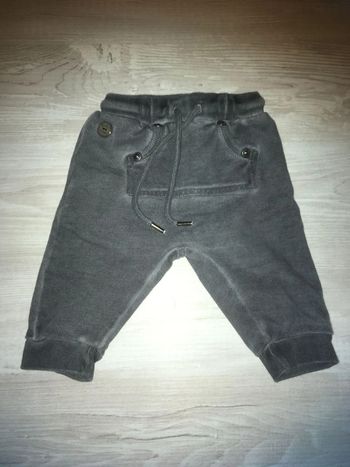 Pantalon gris foncé effet usé Boboli