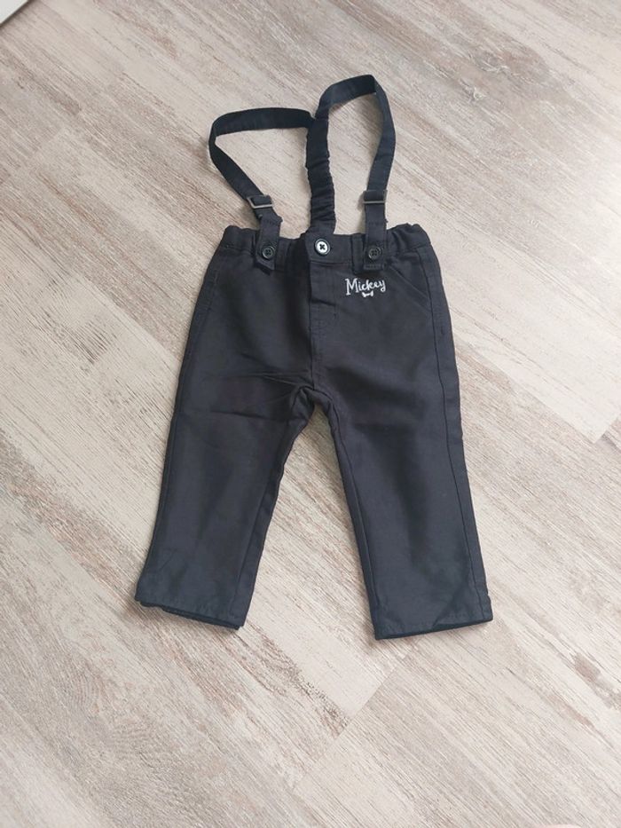 Pantalon avec bretelle