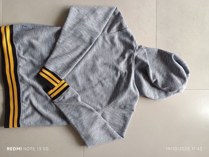 Gilet à capuche - photo numéro 4