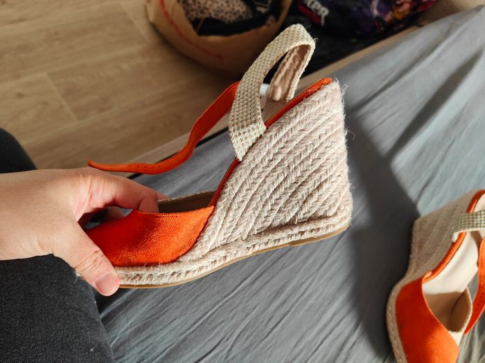 Chaussures a compensées