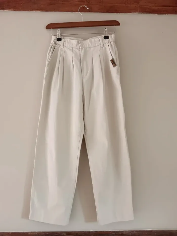 Pantalon crème à pinces - photo numéro 3