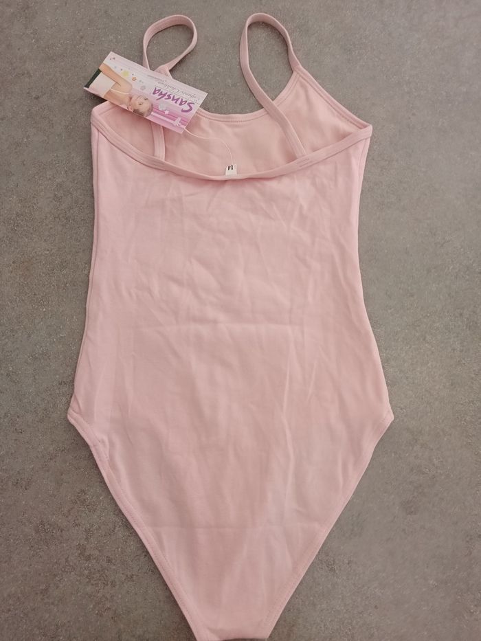 Justaucorps fines bretelles Sansha 14 ans Neuf - photo numéro 3