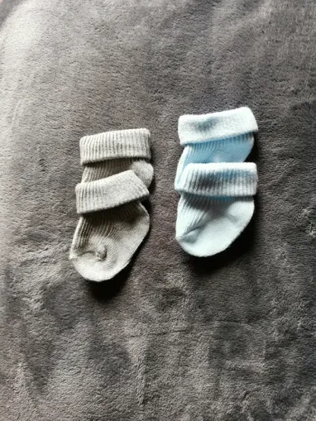 Lot 2 paires chaussettes naissance