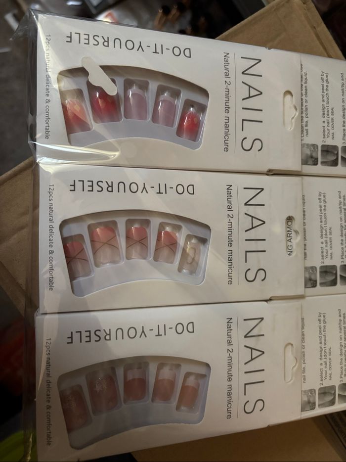 2 paquets de Faux ongles - photo numéro 3