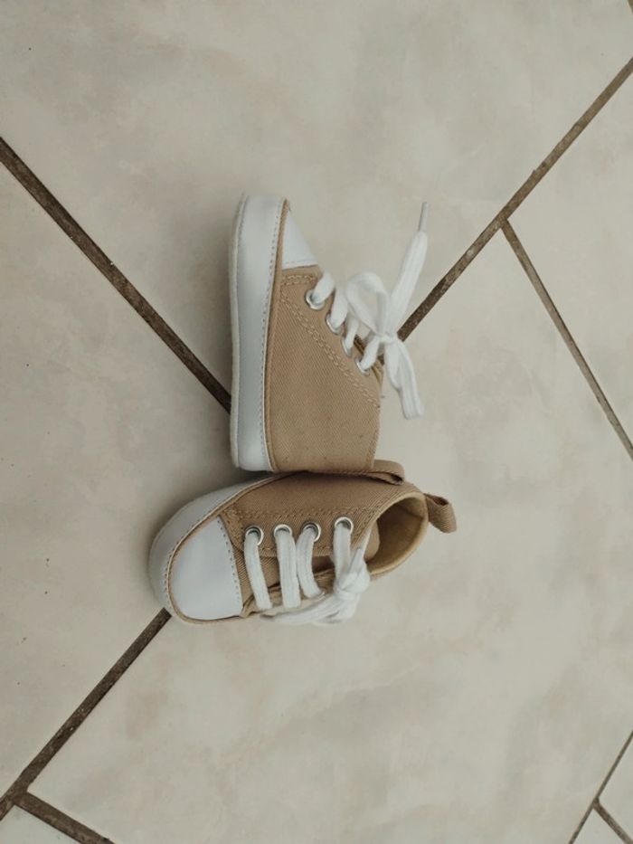 Baskets 0-3 mois - photo numéro 2