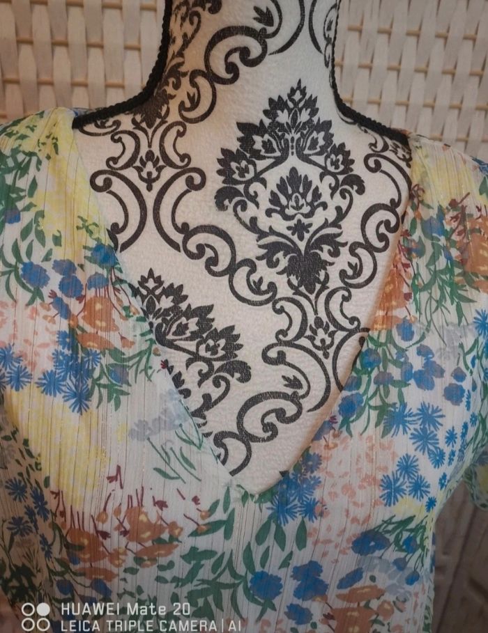 💕Jolie Blouse  fleurie en voile Etam Femme – taille S/ 36 – tendance et féminine💕 - photo numéro 10