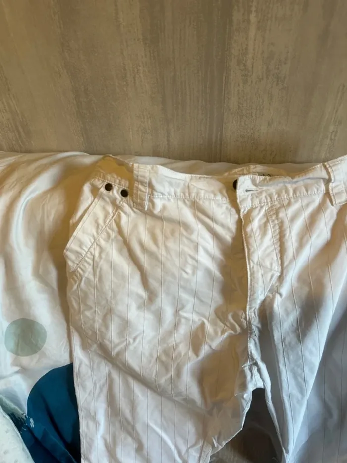 Pantalon blanc - photo numéro 2